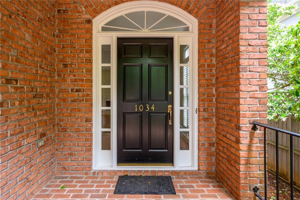1034 Saint James Crossing