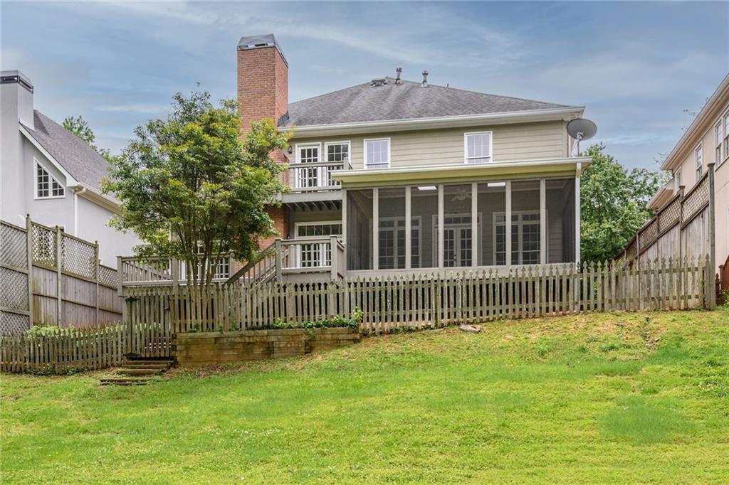 1034 Saint James Crossing