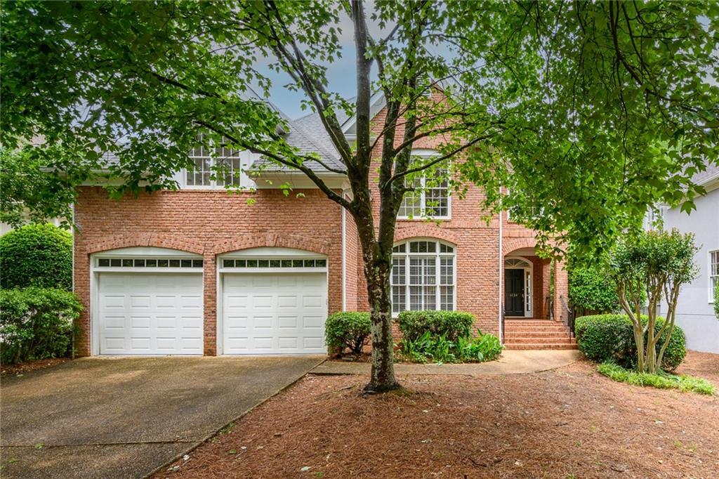 1034 Saint James Crossing