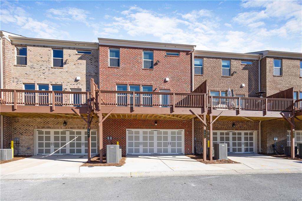 1758 Samantha Bend