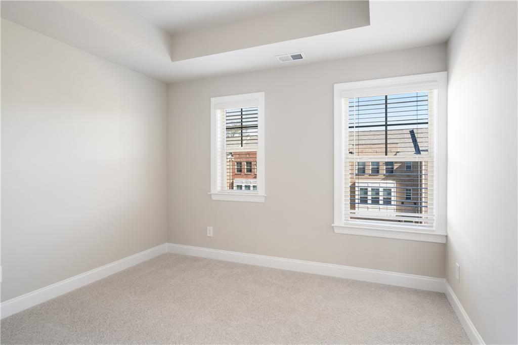 1758 Samantha Bend