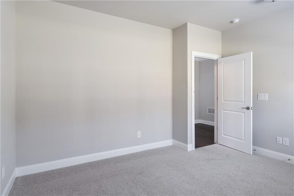 1758 Samantha Bend