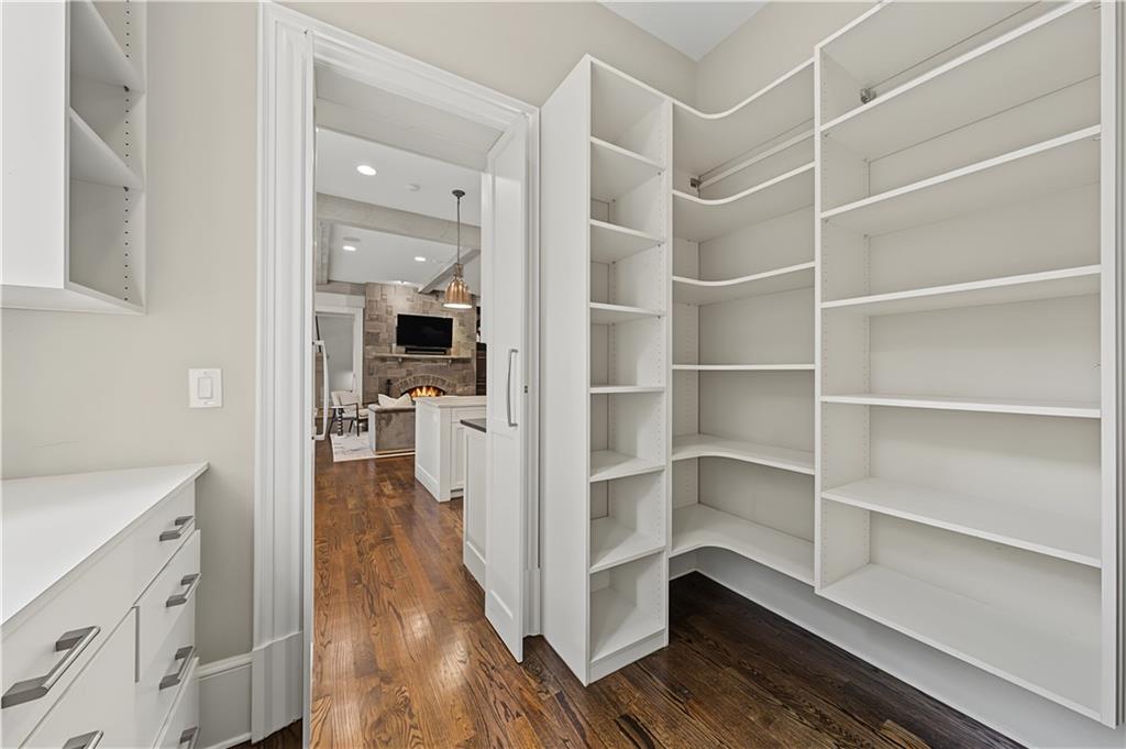 110 Mount Paran Road NW