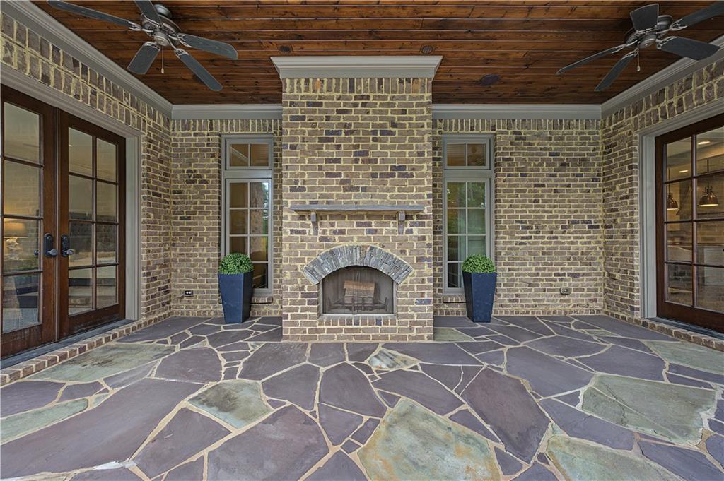 110 Mount Paran Road NW
