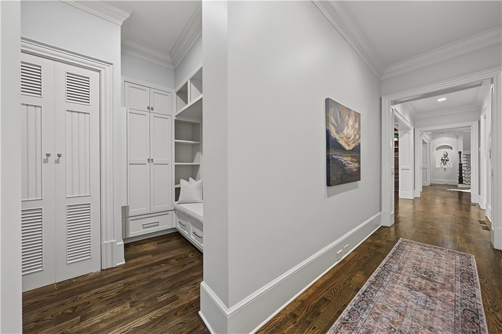 110 Mount Paran Road NW