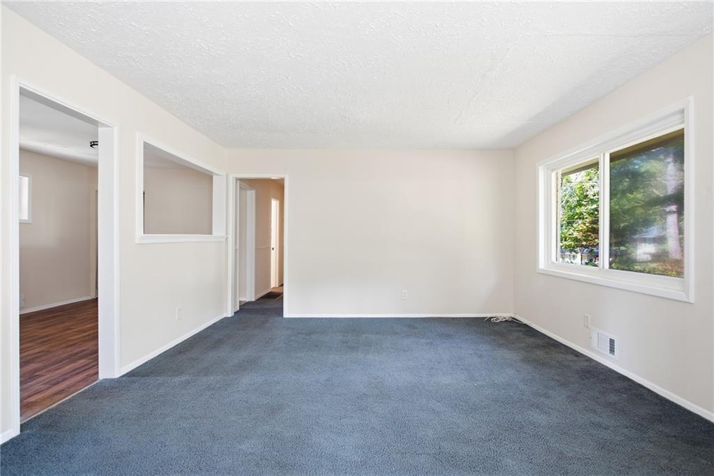1676 Hollyhock Terrace