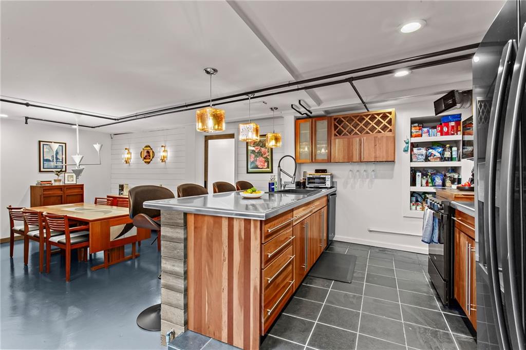 1570 Dekalb Avenue NE Unit F