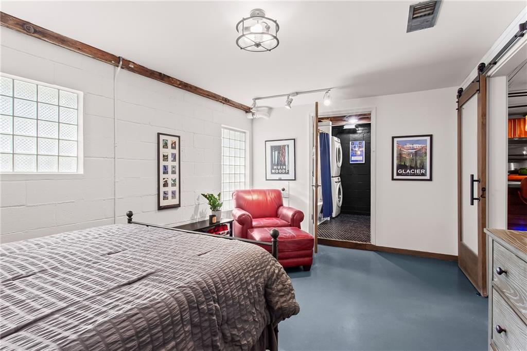 1570 Dekalb Avenue NE Unit F