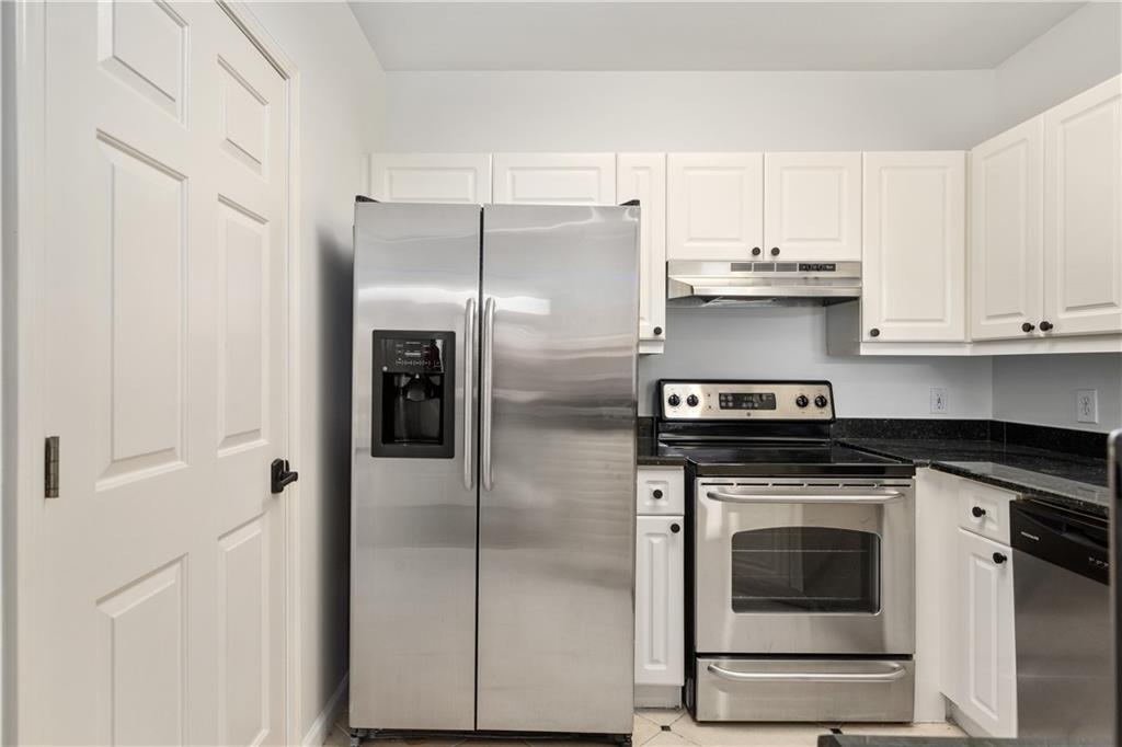 3334 Peachtree Road NE Unit 209