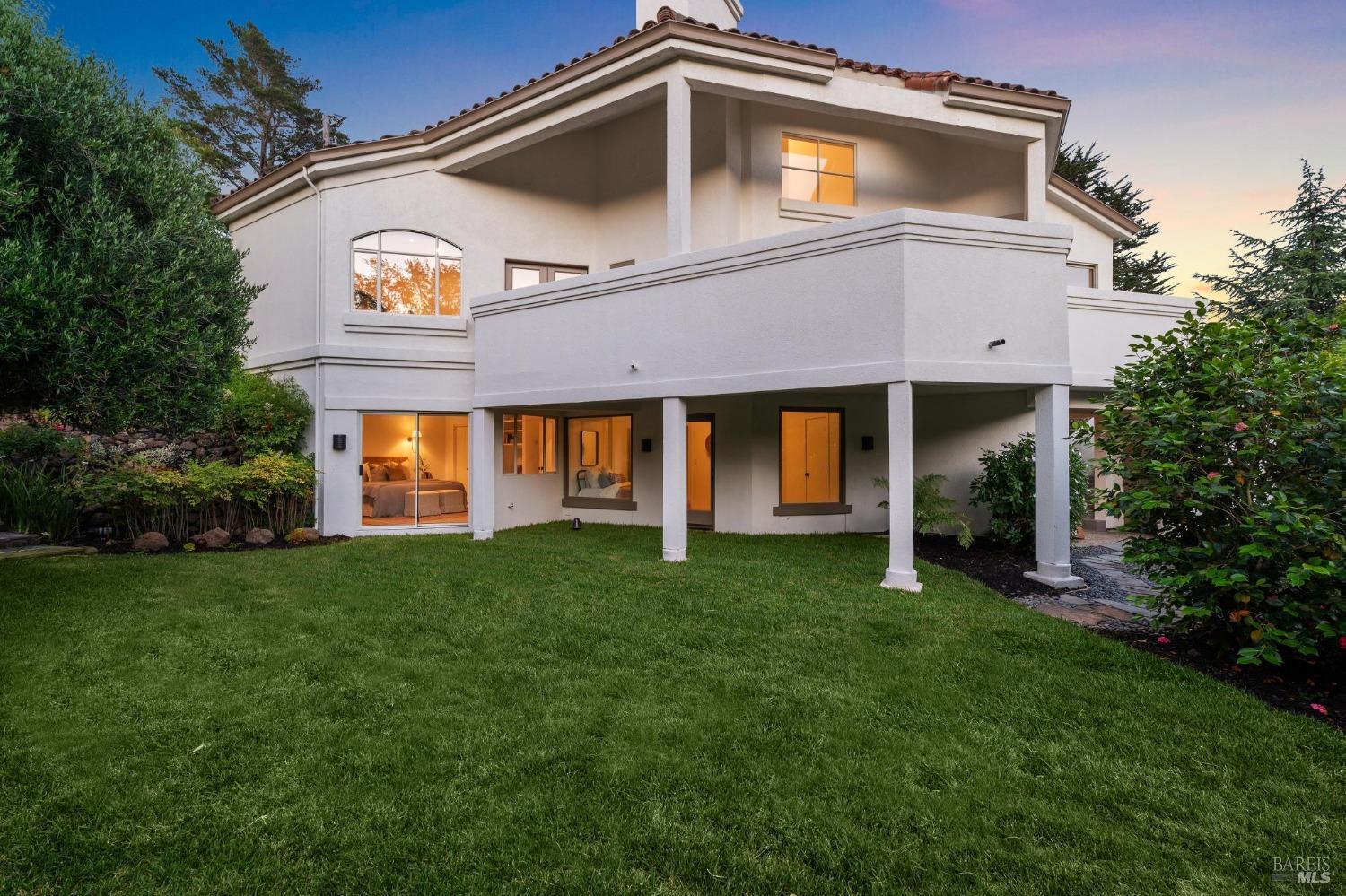 61 Bayview Avenue