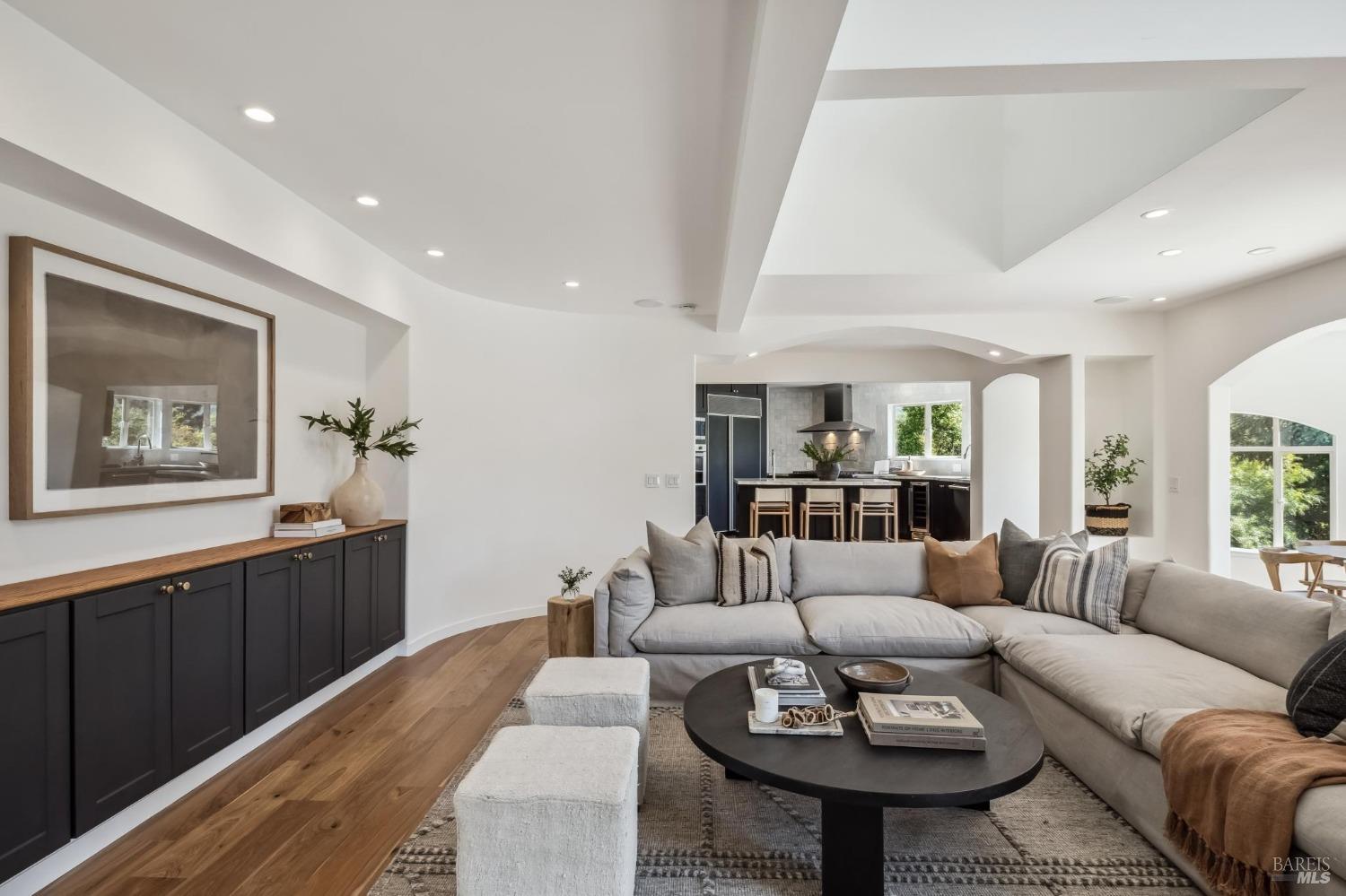 61 Bayview Avenue