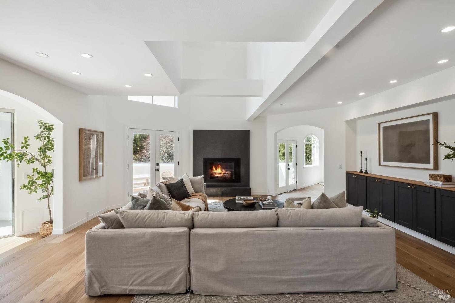 61 Bayview Avenue
