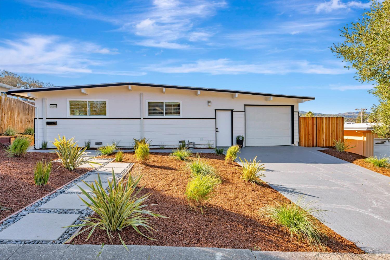 1090 Greenwood Drive