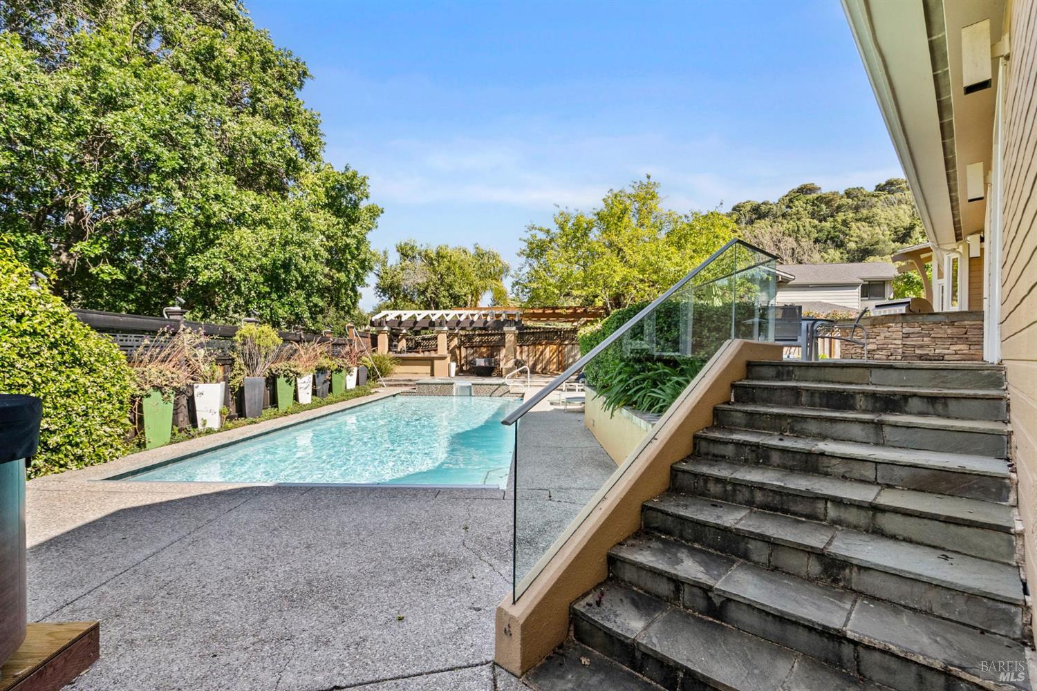 1 Golden Lily Place
