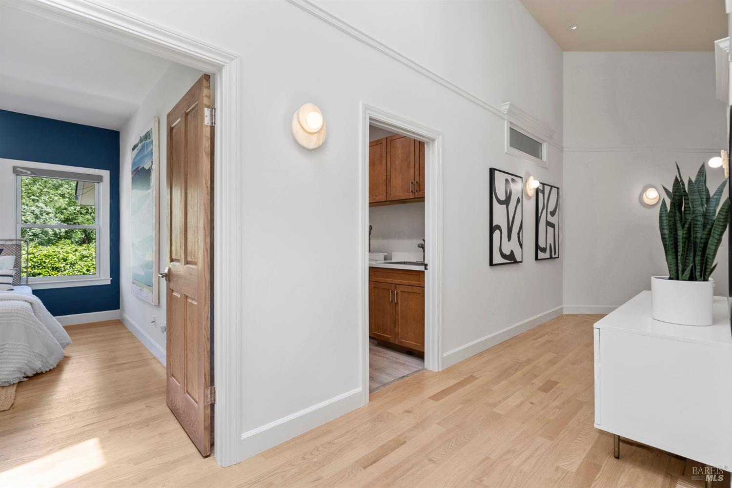 1 Golden Lily Place