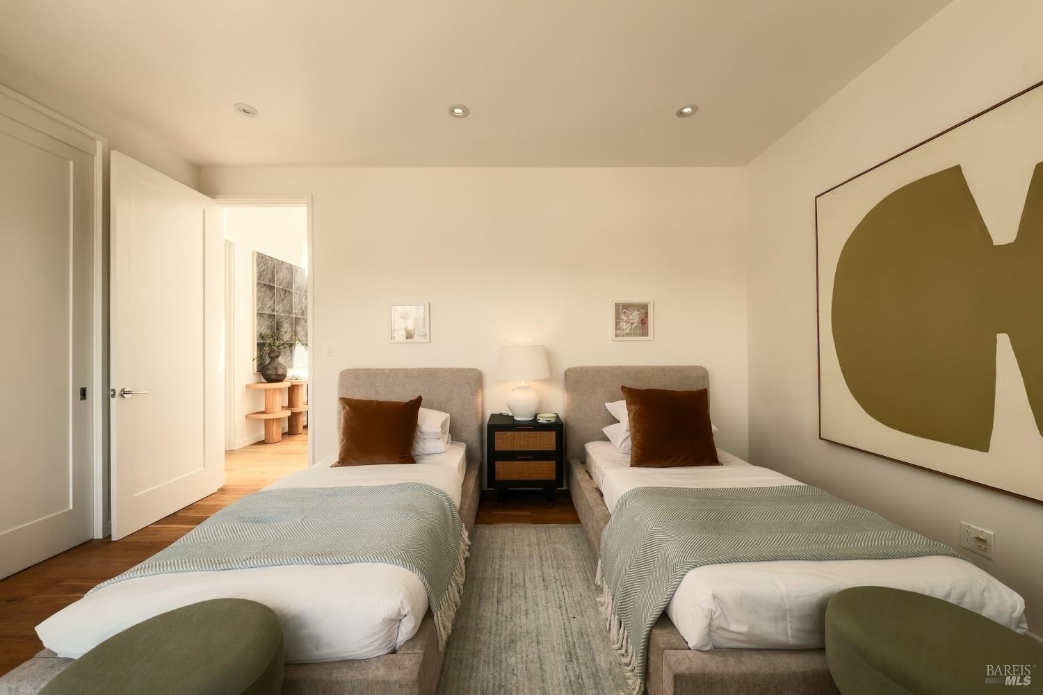 33 Shell Road
