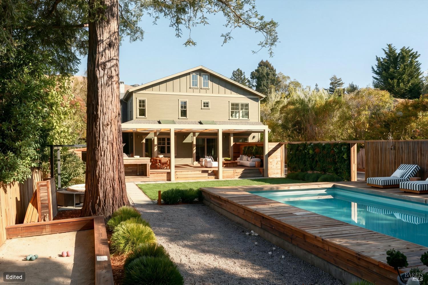 33 Shell Road