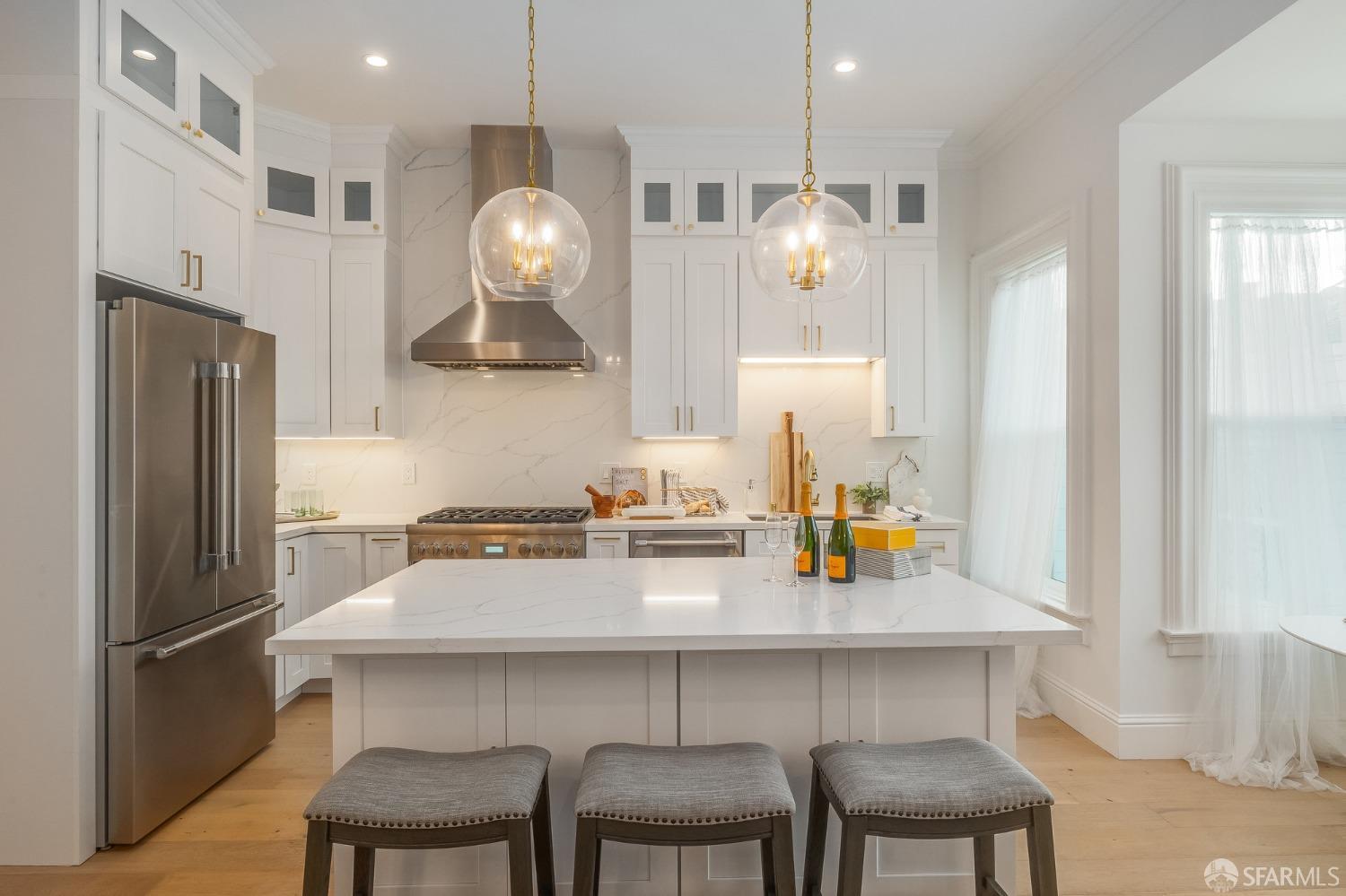 1876 Bush Street Unit: 1878