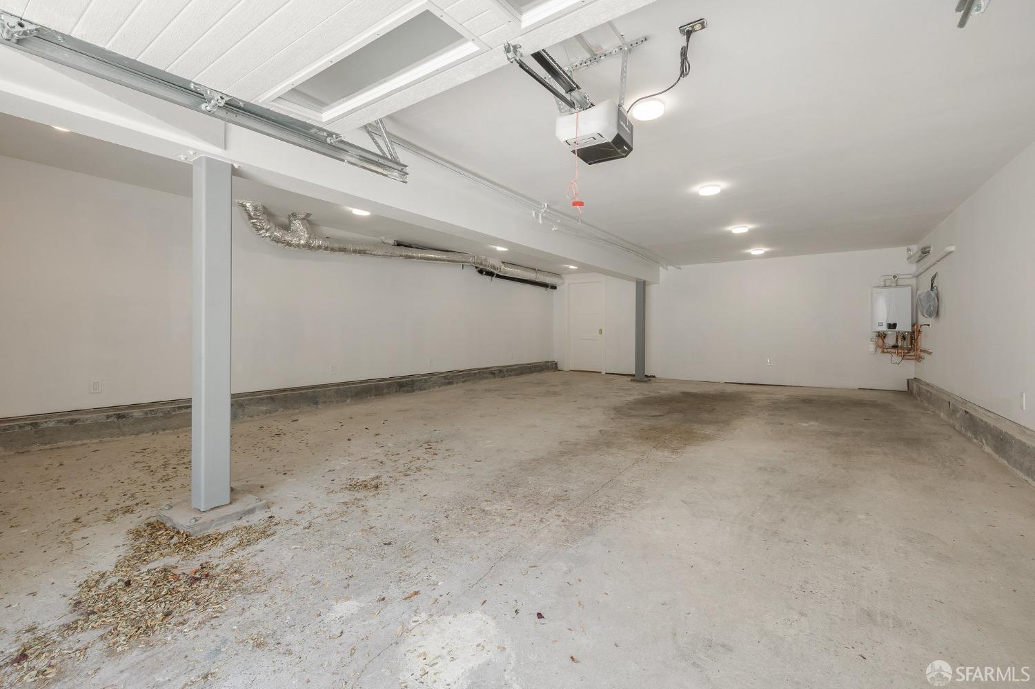 1876 Bush Street Unit: 1878
