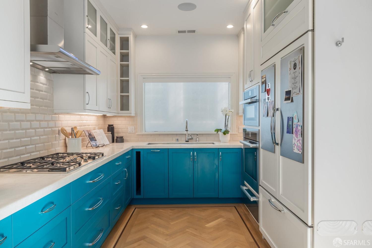 23 Peralta Avenue