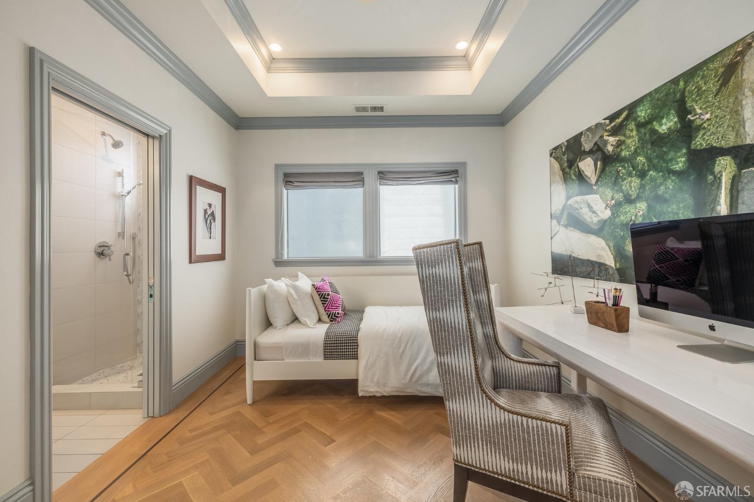 23 Peralta Avenue