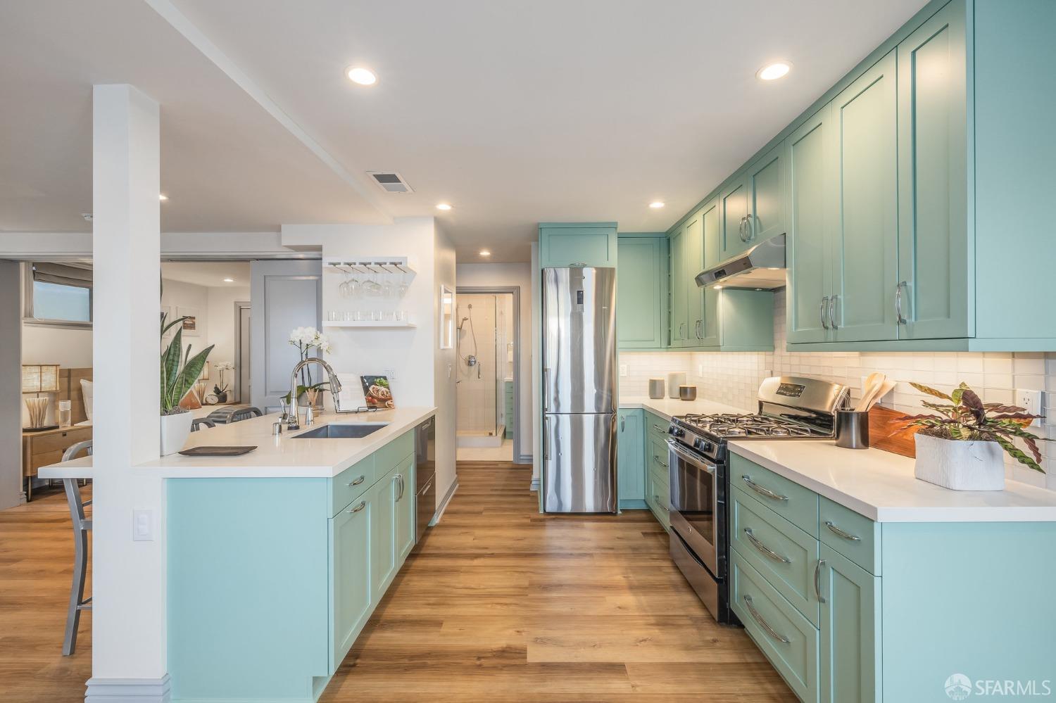 23 Peralta Avenue