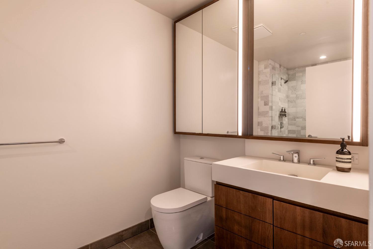 488 Folsom Street # 4202