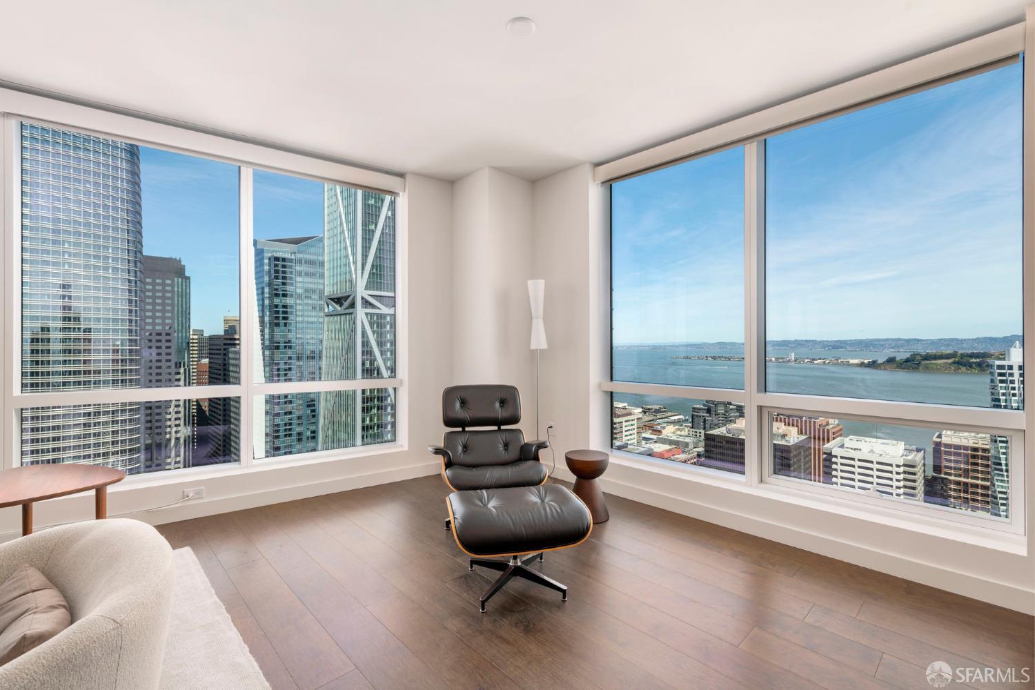 488 Folsom Street # 4202