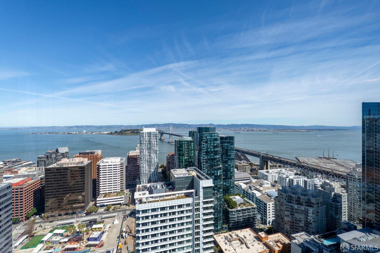 488 Folsom Street # 4202