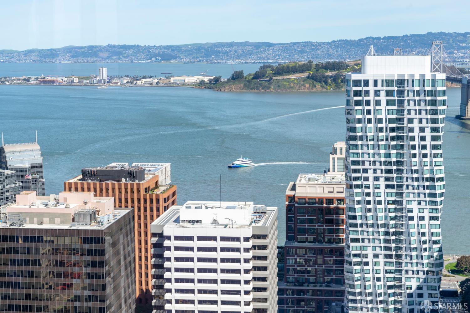 488 Folsom Street # 4202