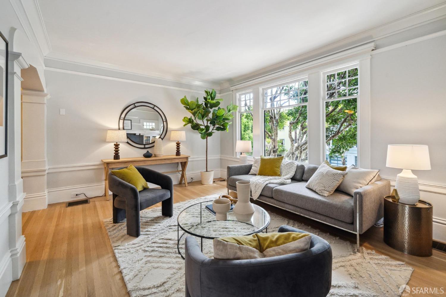 136 Parnassus Street # 1