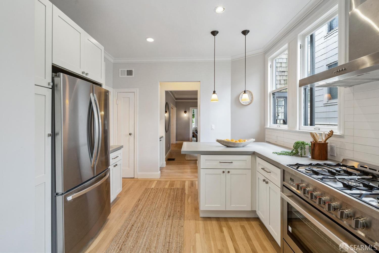 136 Parnassus Street # 1