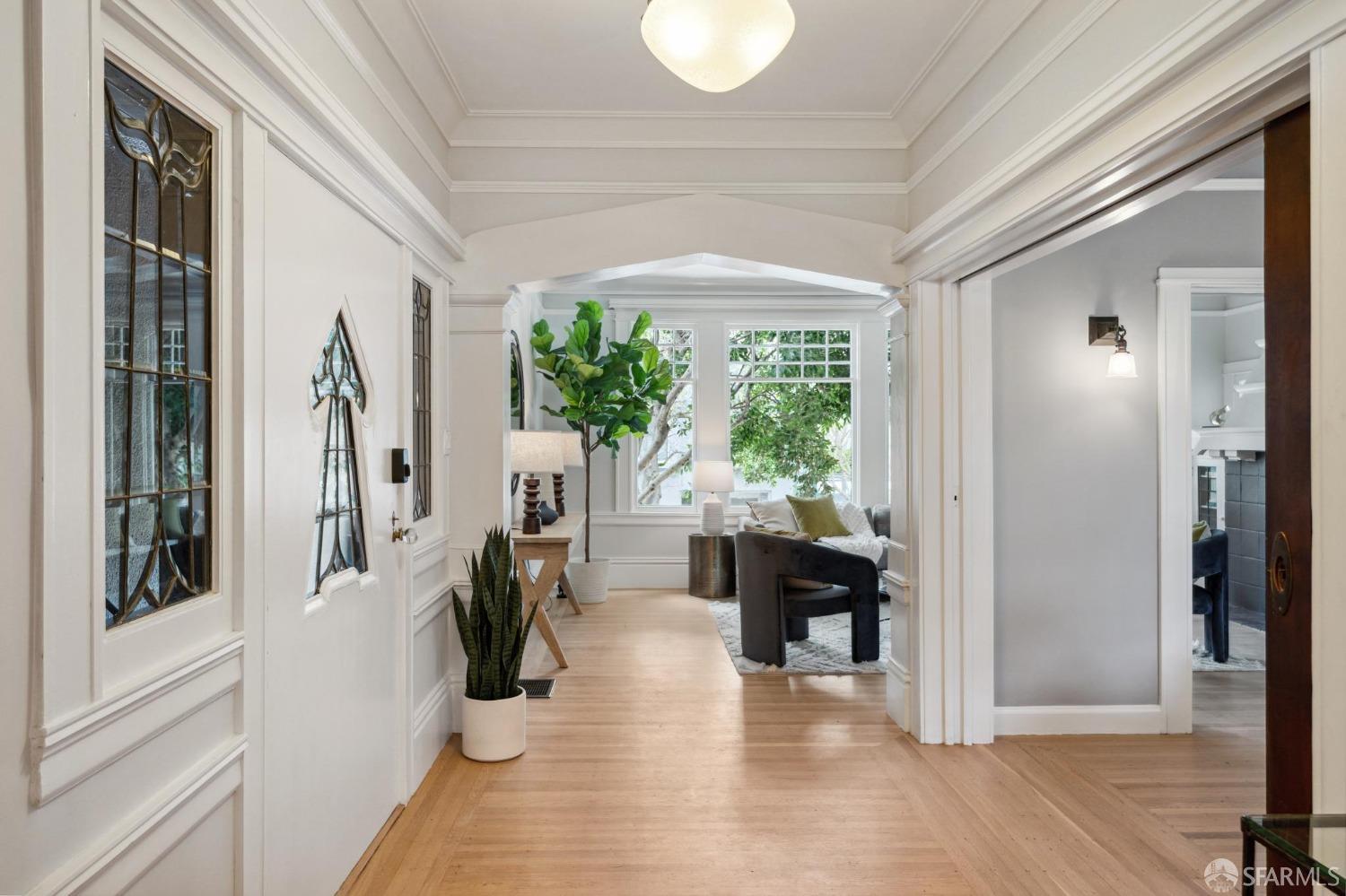136 Parnassus Street # 1