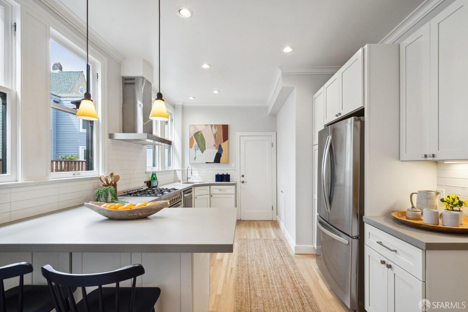 136 Parnassus Street # 1