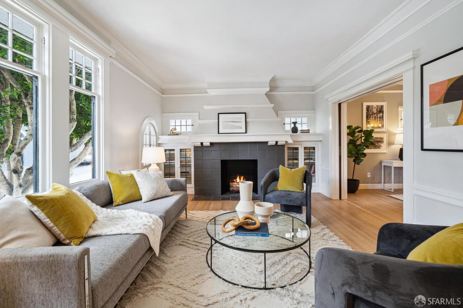 136 Parnassus Street # 1