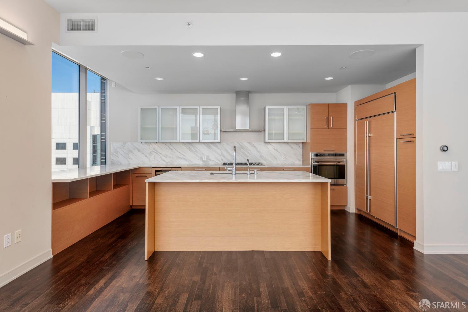 301 Mission Street # 56D