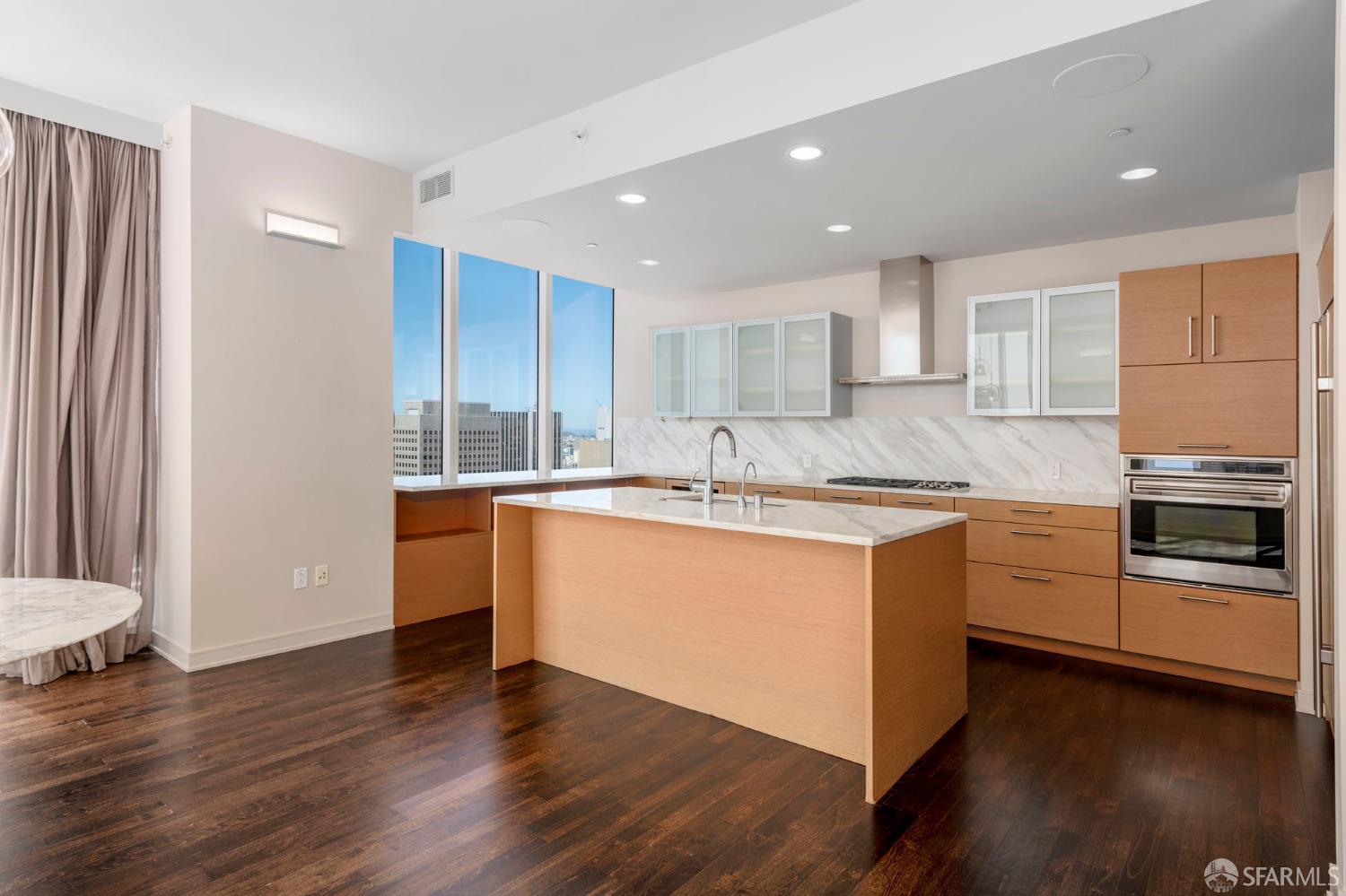 301 Mission Street # 56D