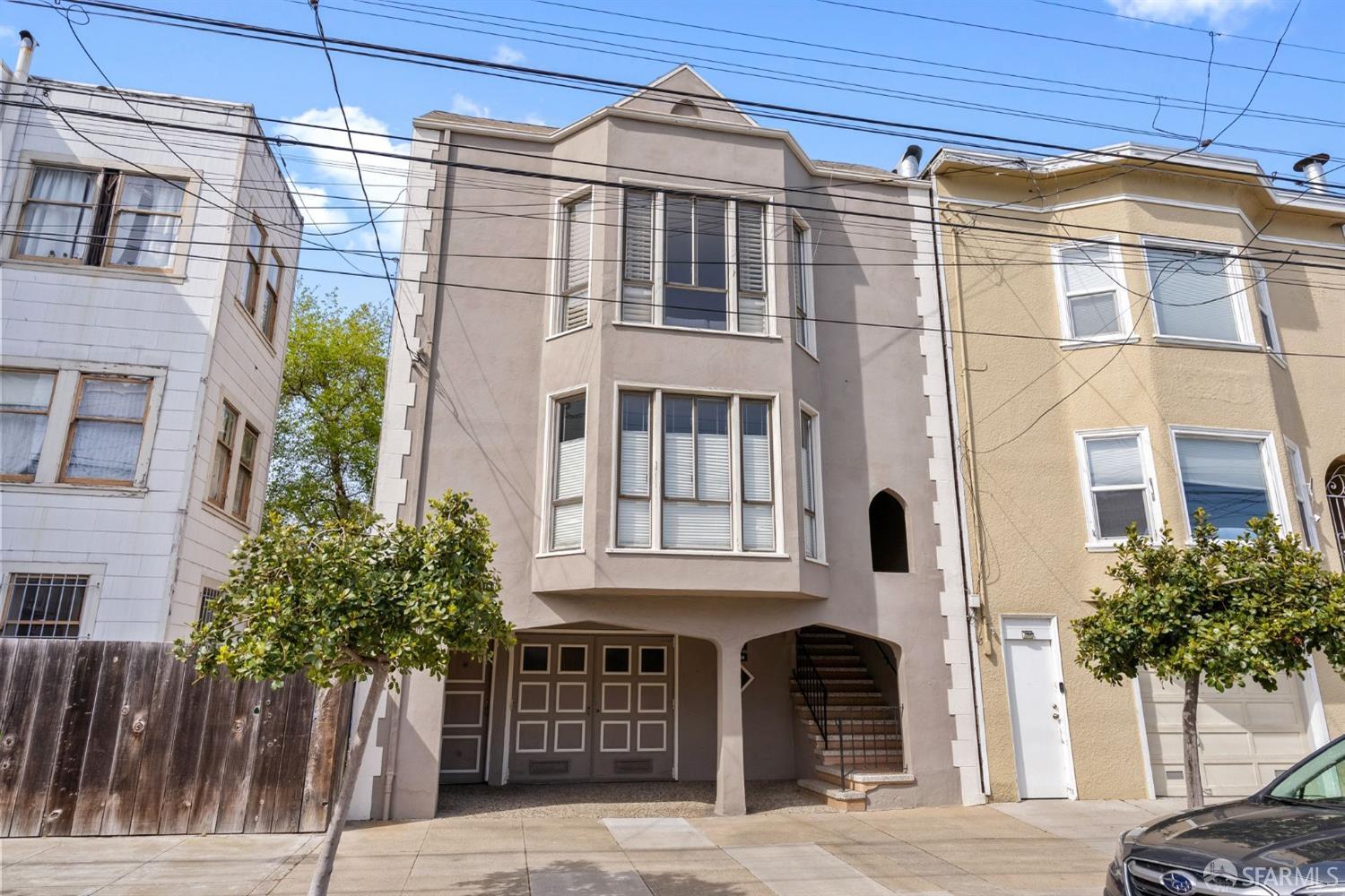 2734 Anza Street