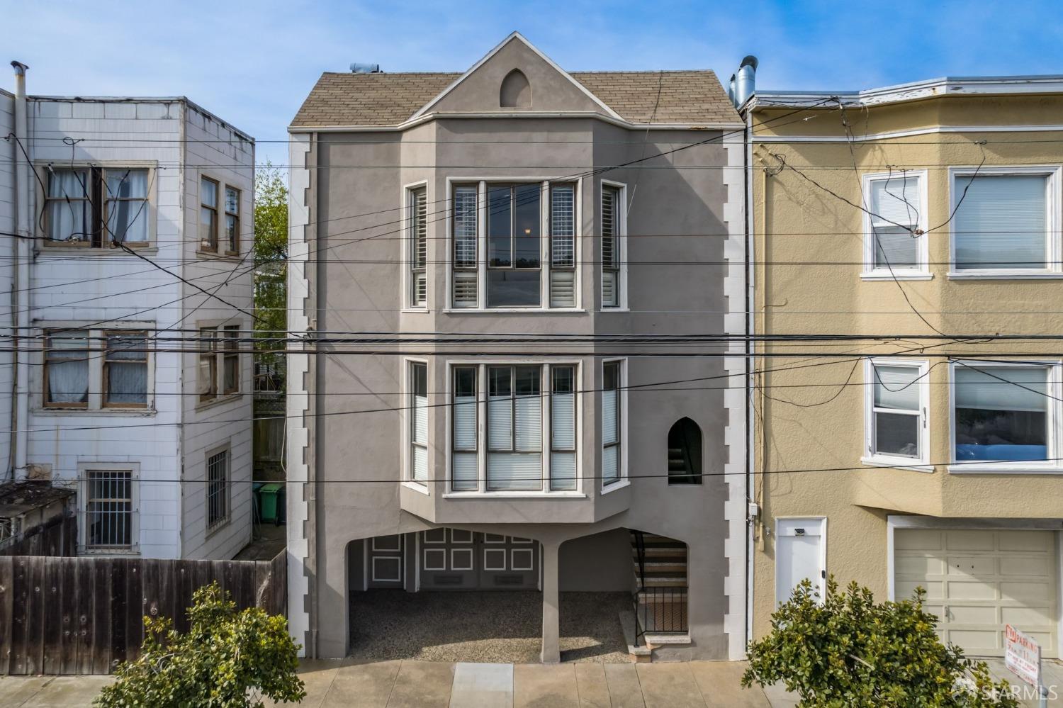 2734 Anza Street