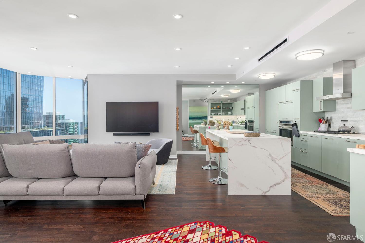 301 Mission Street # 38C