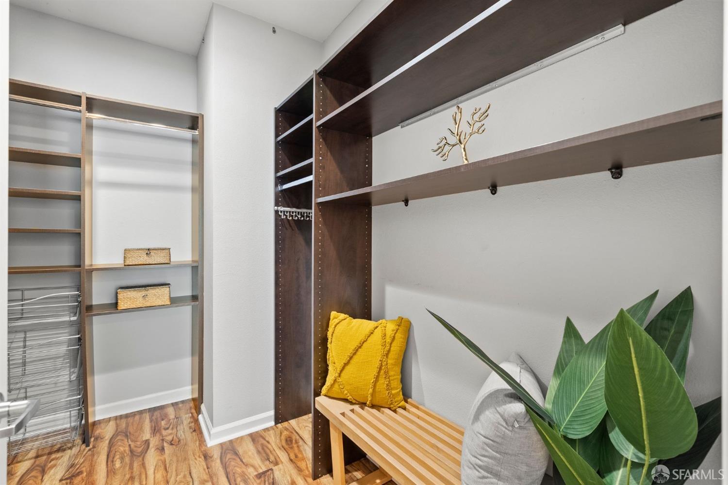 301 Crescent Court # 3103