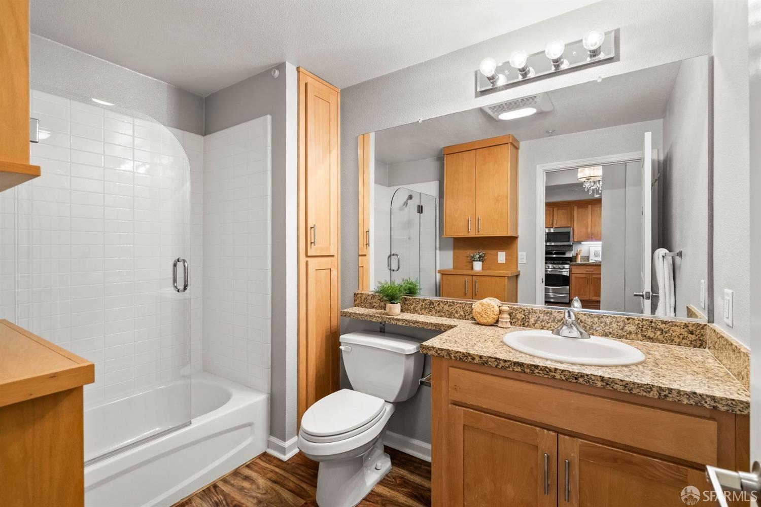 301 Crescent Court # 3103