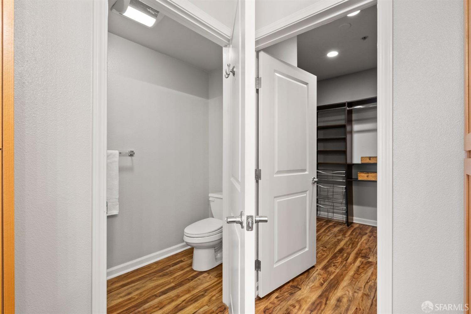 301 Crescent Court # 3103