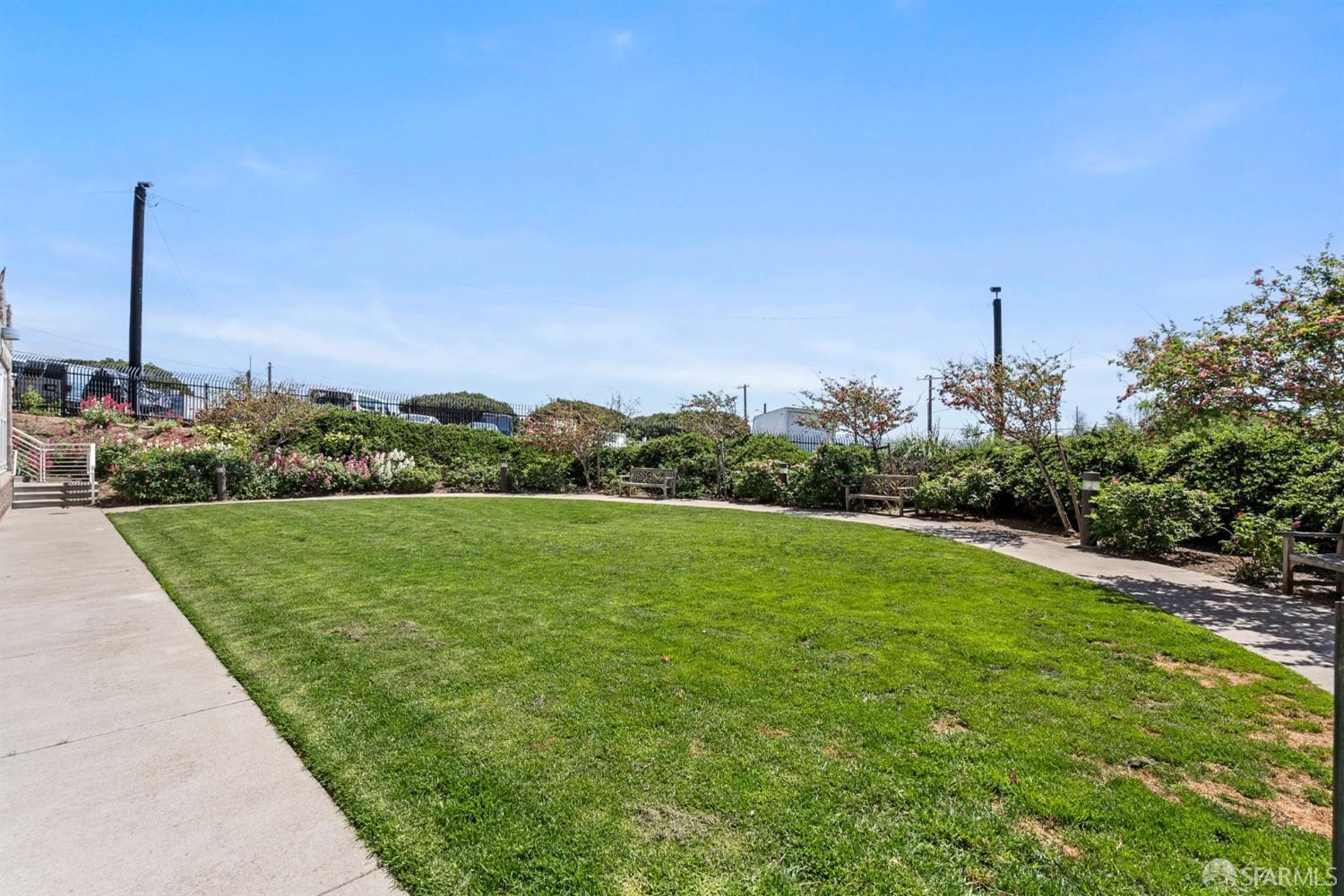 301 Crescent Court # 3103