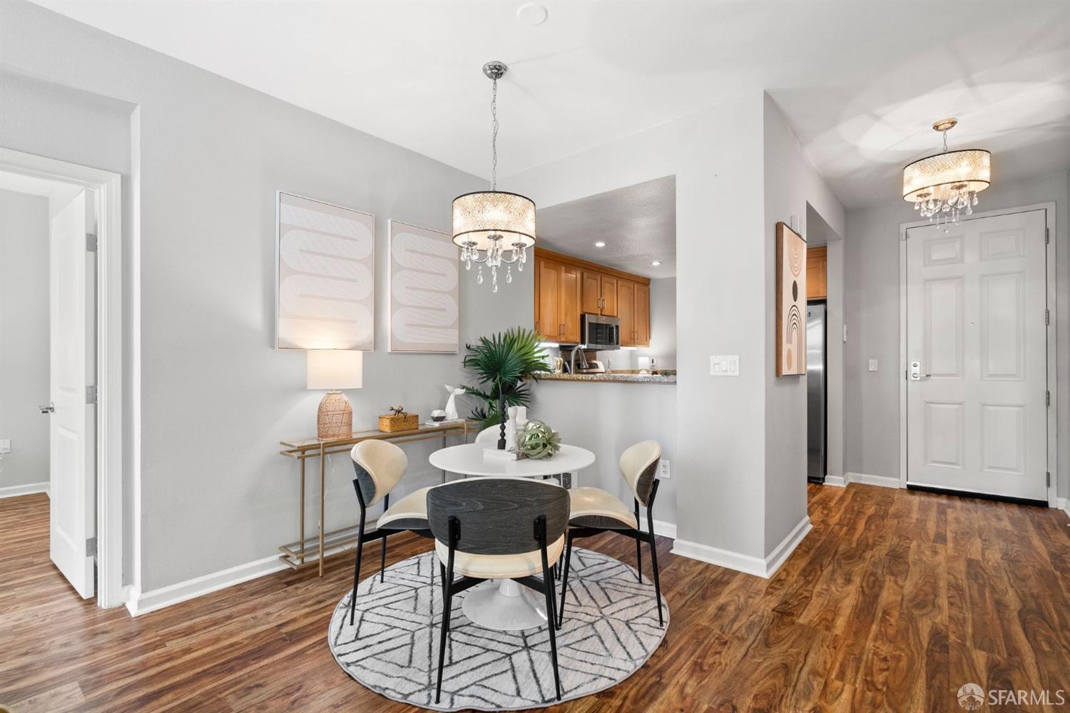 301 Crescent Court # 3103