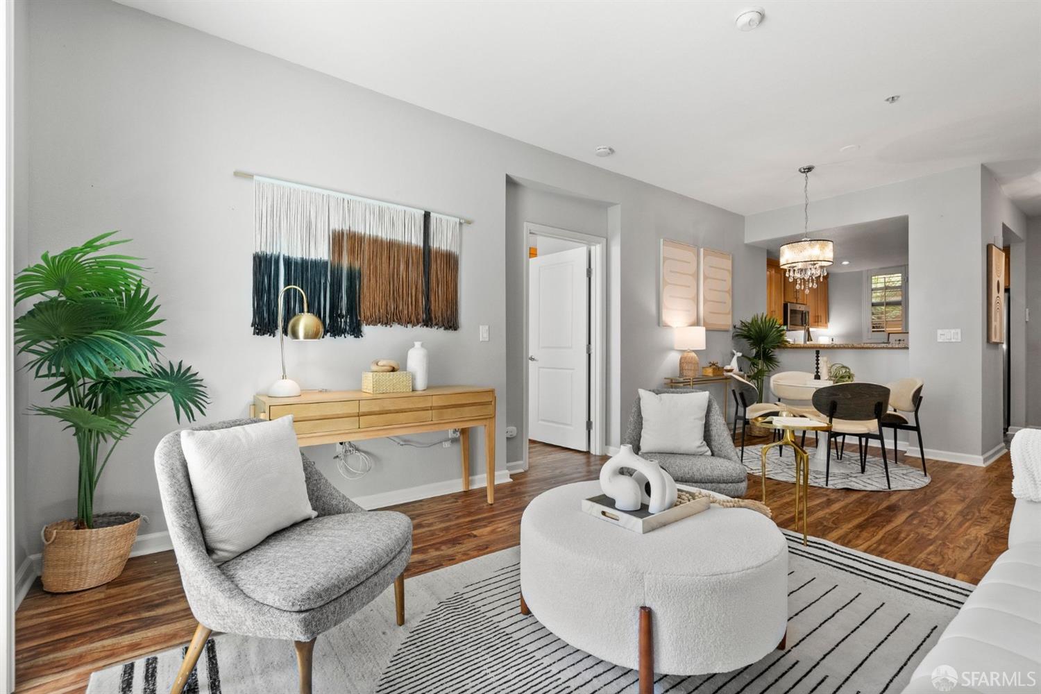 301 Crescent Court # 3103