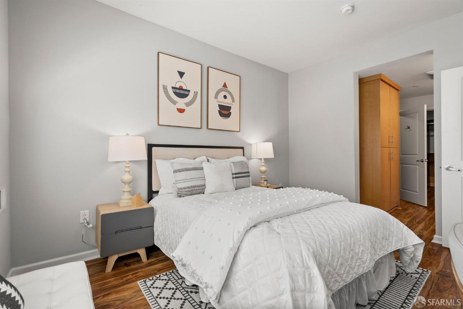 301 Crescent Court # 3103