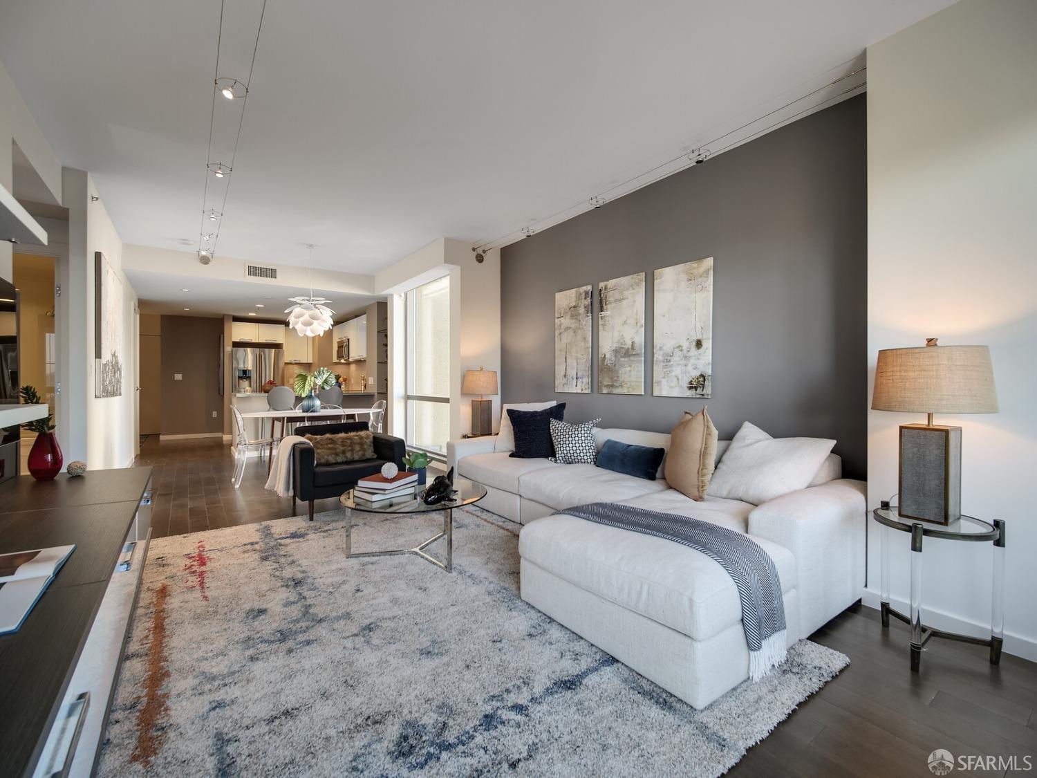 1 Hawthorne Street # 20A