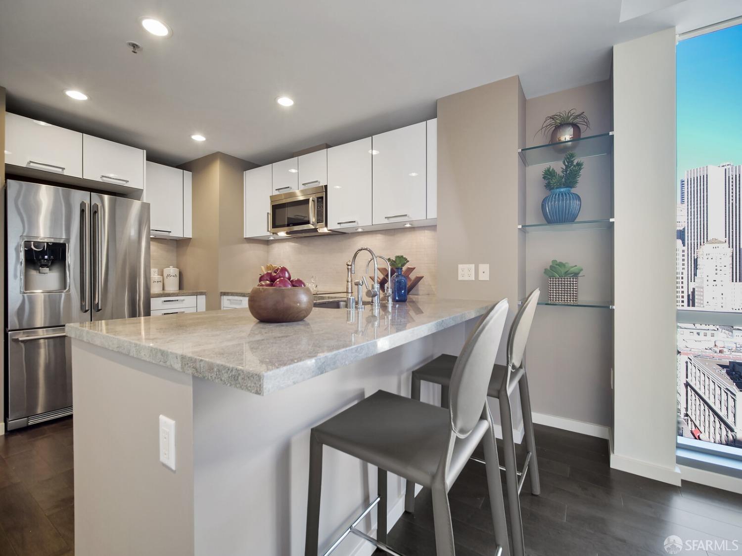 1 Hawthorne Street # 20A
