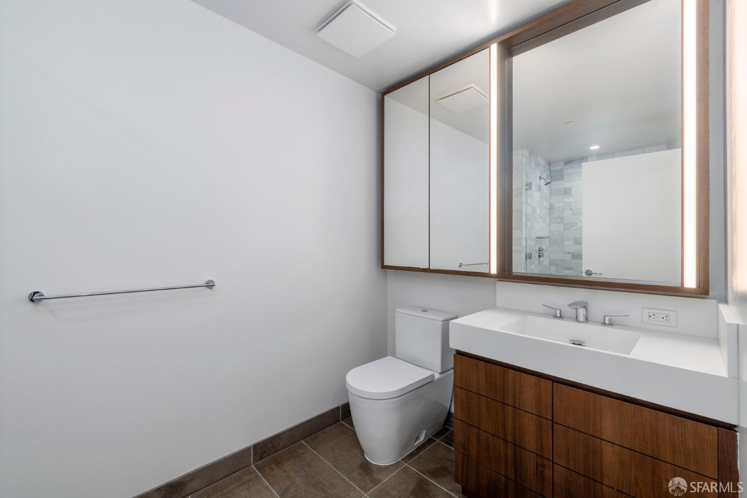 488 Folsom Street # 4402